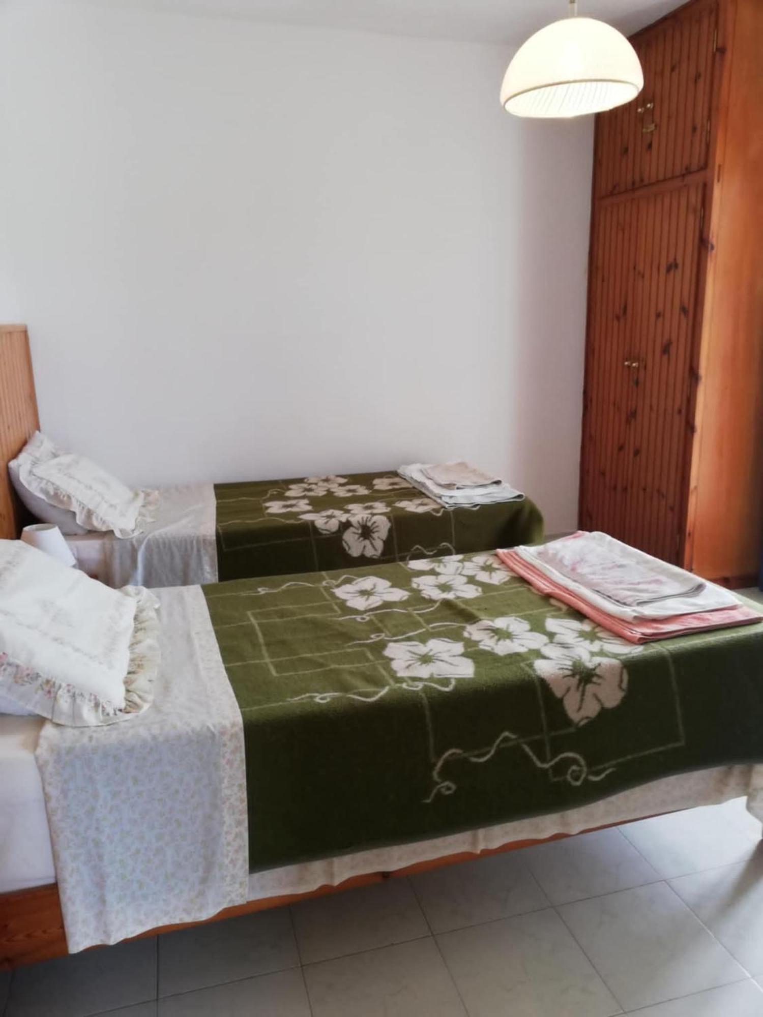 Lakis Apartments Akharavi Extérieur photo